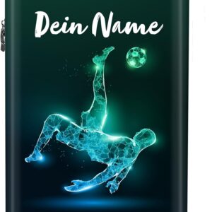 NoBoringSuitcases.com Kinderkoffer Jungen, Reisekoffer Personalisiert, Koffer 4 Rollen, Kinder Reisekoffer, Koffer Kinder Jungen, Kindertrolley, Handgepäck 55x40x20 cm (Fußballspieler - Grün-Blau)